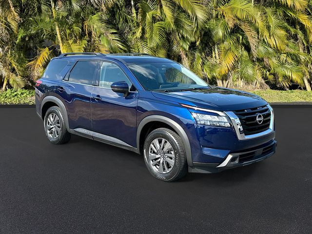 2024 Nissan Pathfinder SV photo 2