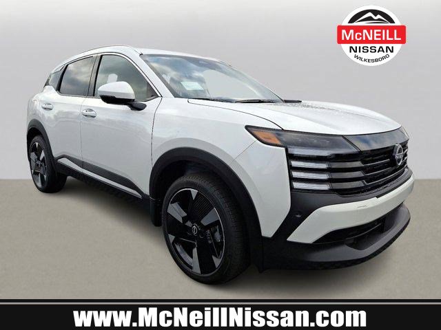 2025 Nissan Kicks SR AWD's photo