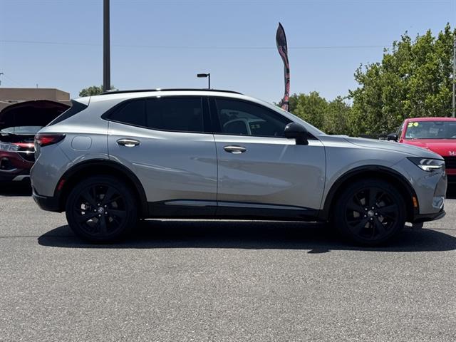 2023 Buick Envision Essence photo 4