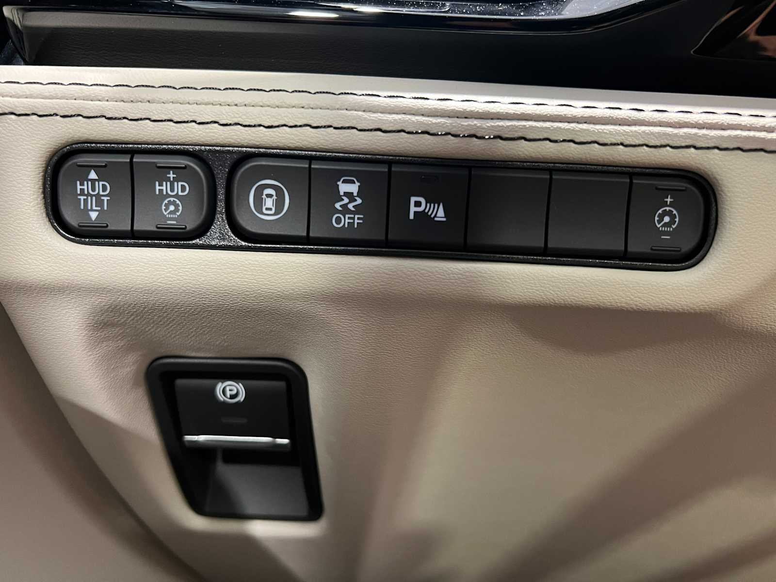 2026 Acura MDX SH-AWD A-Spec Advance photo 22