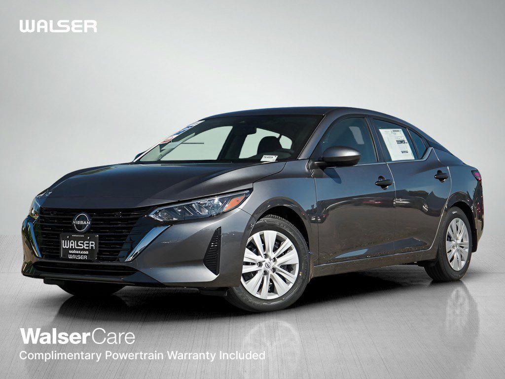 2025 Nissan Sentra S's photo