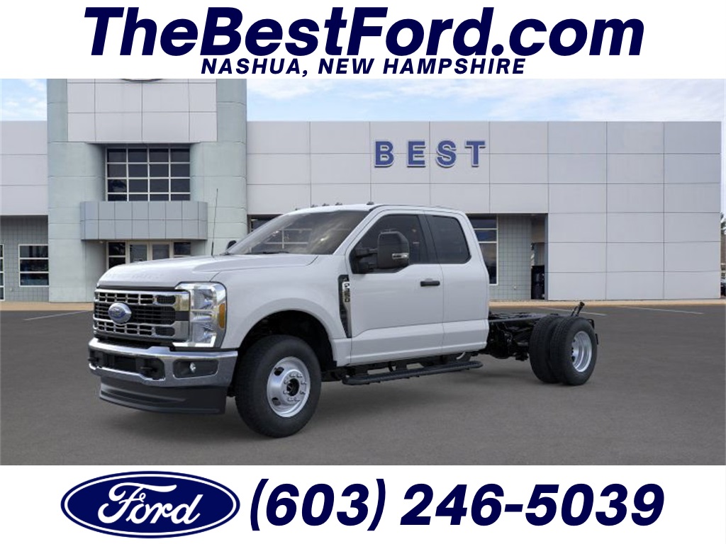 2026 Ford F-350 Super Duty Chassis Cab XL's photo