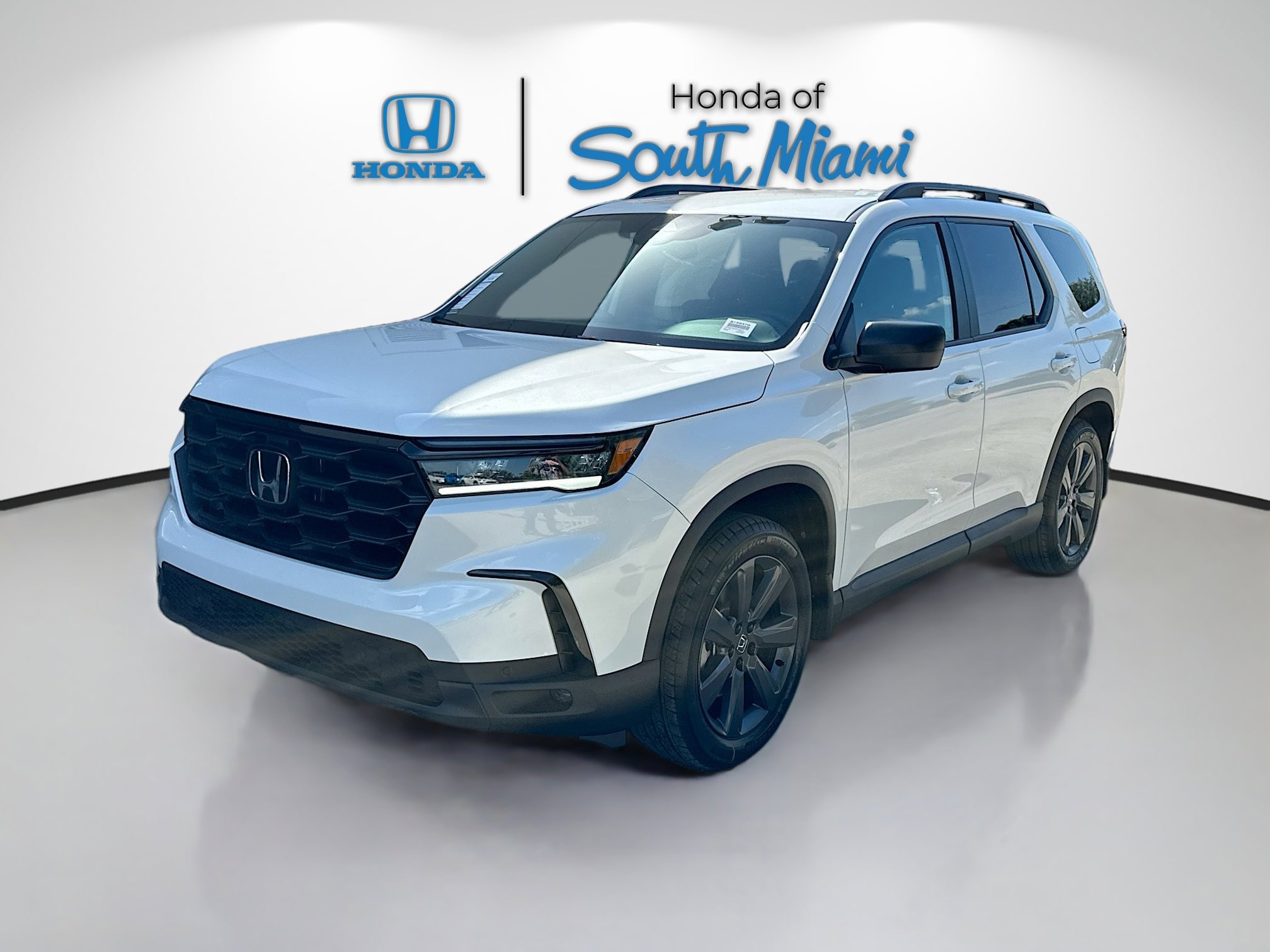 2025 Honda Pilot Sport photo 3