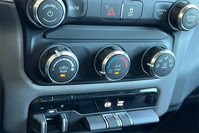 2024 Ram 2500 Big Horn photo 20