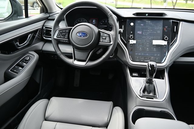 2025 Subaru Legacy Limited photo 8