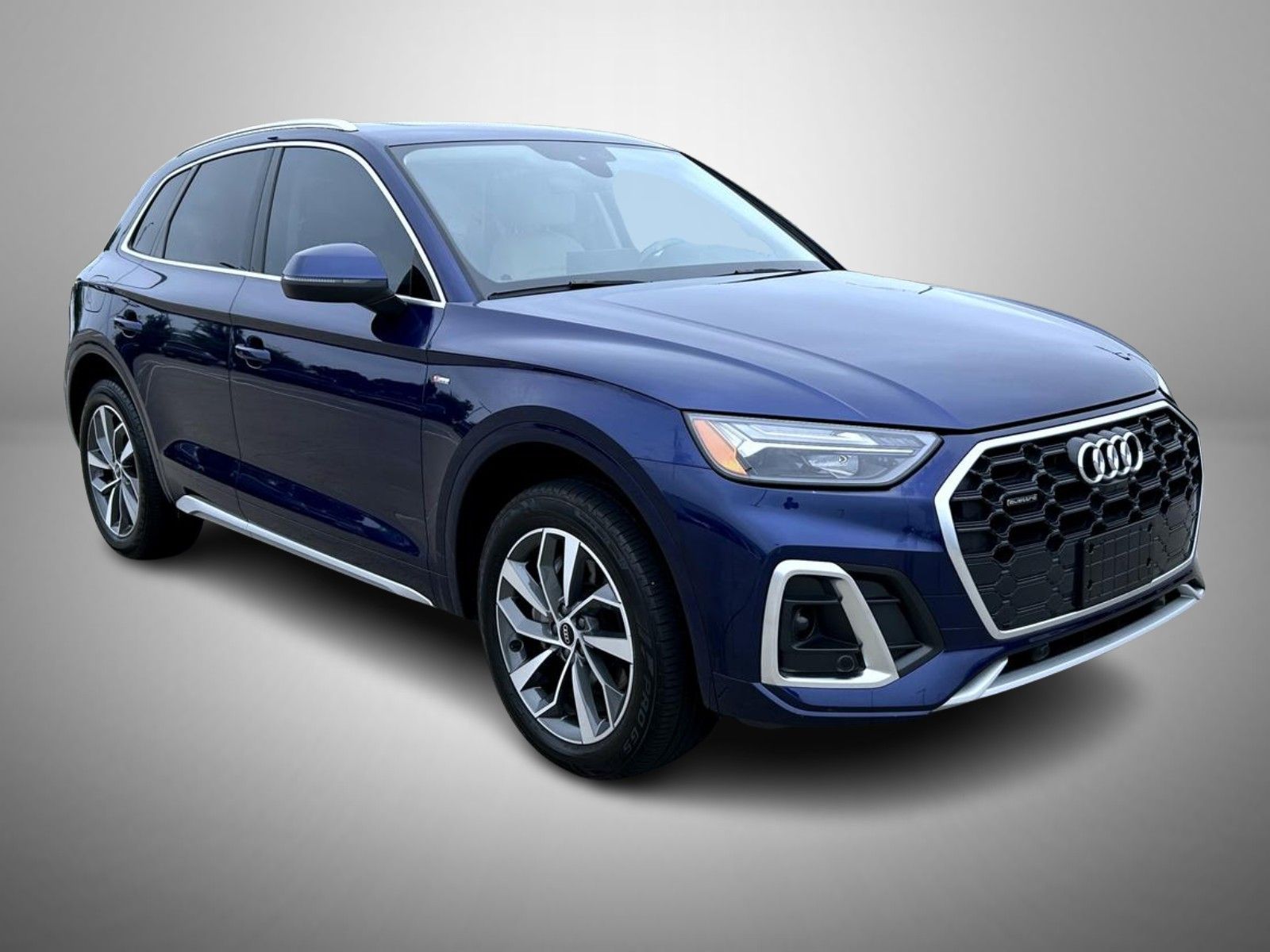 2022 Audi Q5 45 S line Premium photo 3
