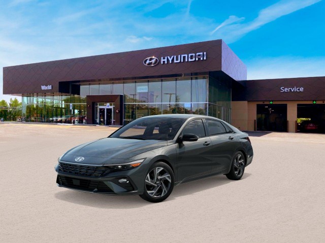 2025 Hyundai Elantra SEL's photo