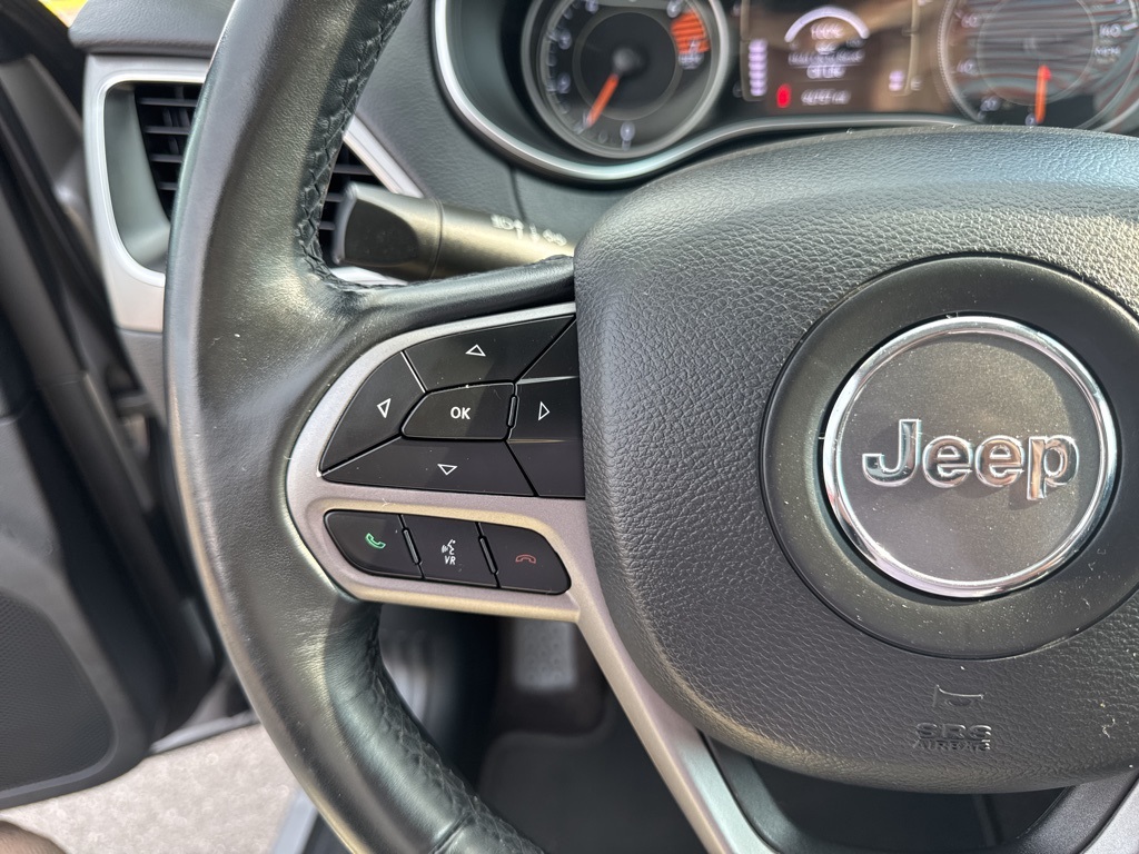 2019 Jeep Cherokee Latitude photo 45