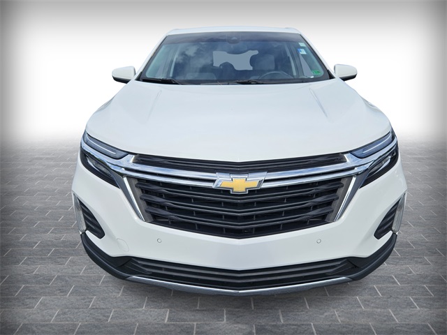 2023 Chevrolet Equinox LT photo 2