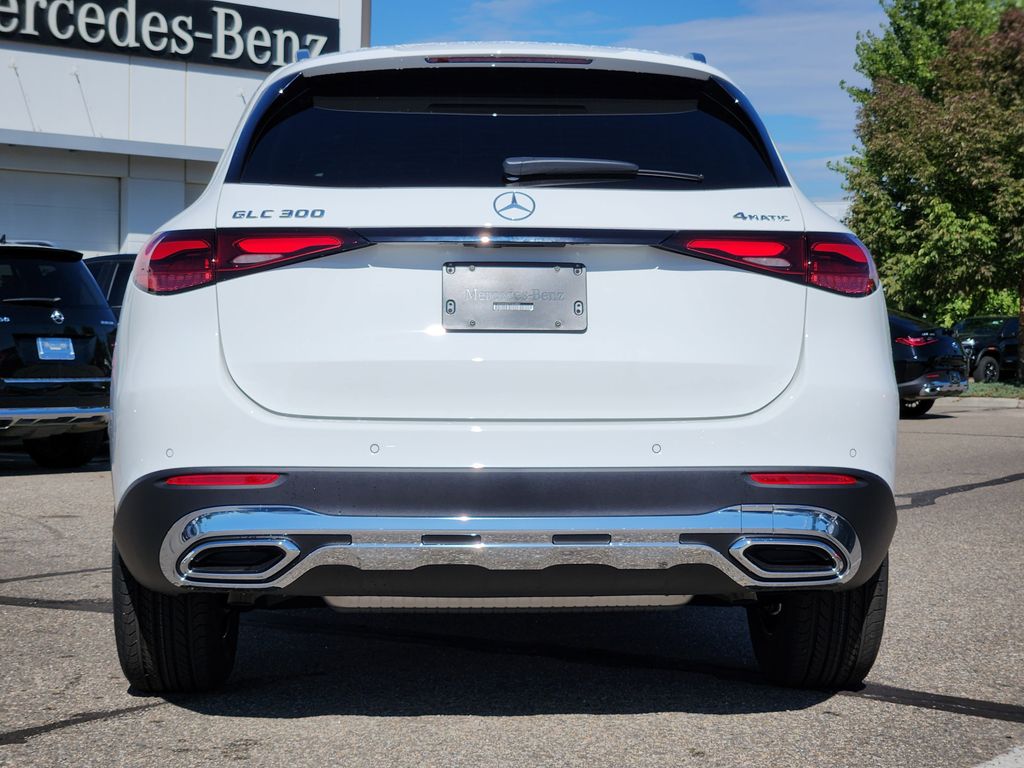2026 Mercedes Benz GLC 300 4MATIC photo 7