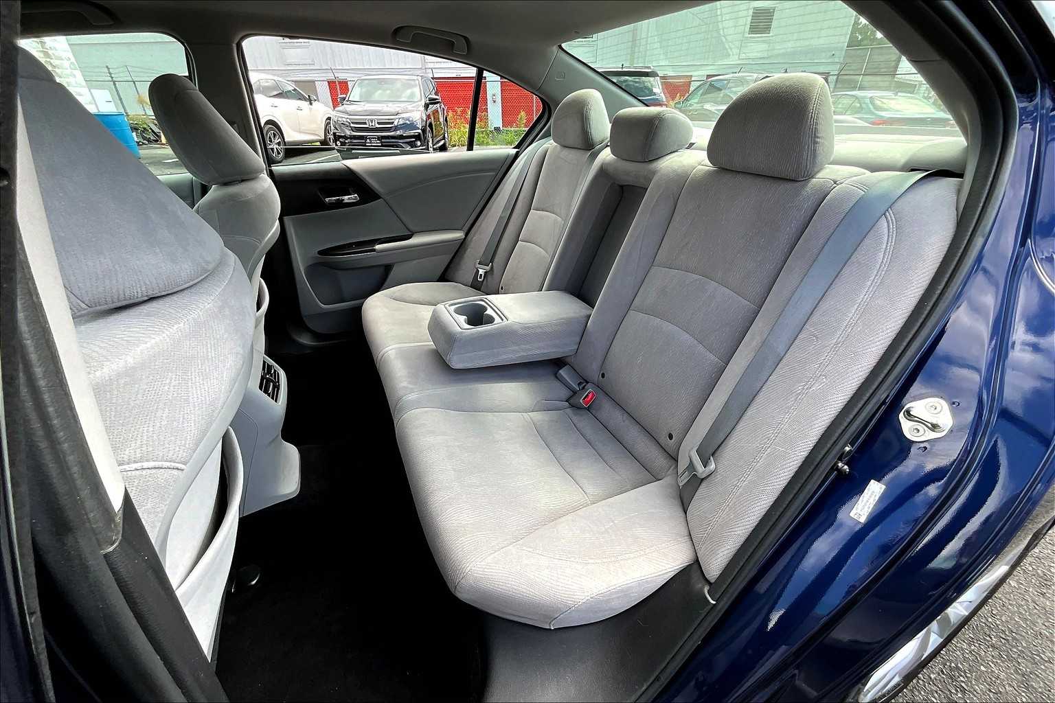 2014 Honda Accord EX photo 16