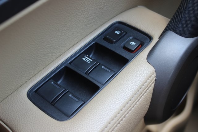2010 Honda CR-V EX-L photo 16