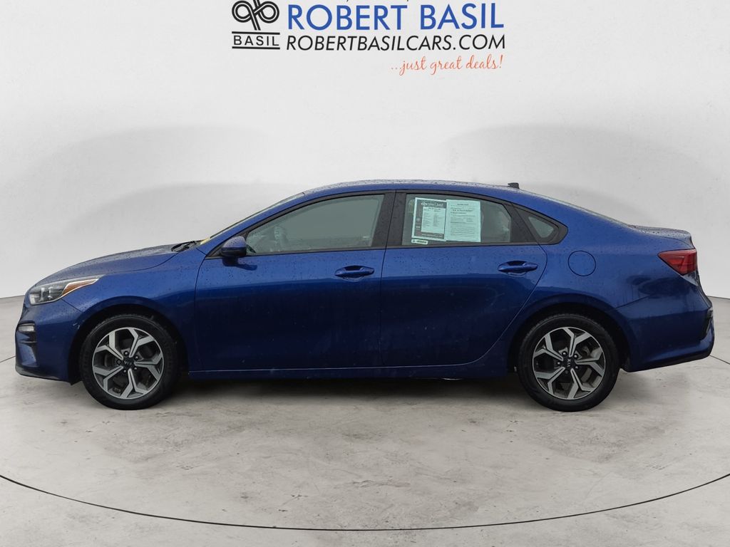 Used 2021 Kia Forte LXS with VIN 3KPF24AD1ME368018 for sale in Buffalo, NY