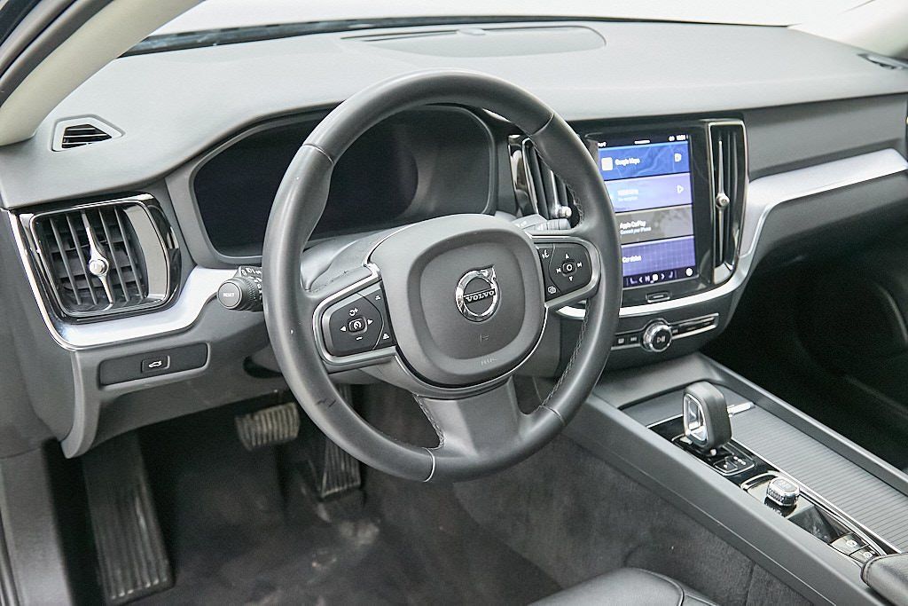 2024 VOLVO S60 - Image 12