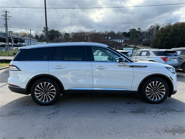 2021 Lincoln Aviator Reserve photo 2
