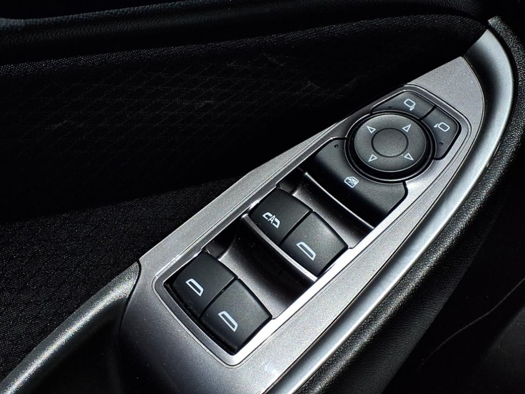 2023 Chevrolet Malibu 1LT photo 15