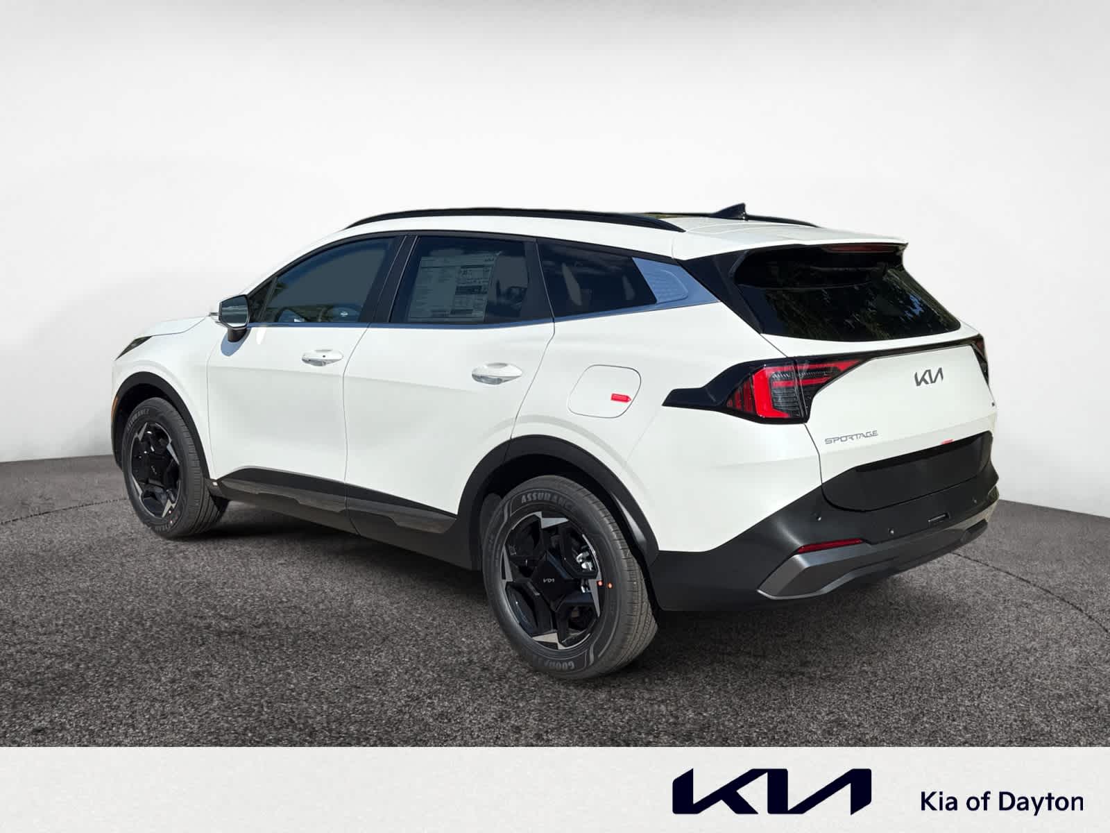 2026 Kia Sportage Hybrid EX photo 2