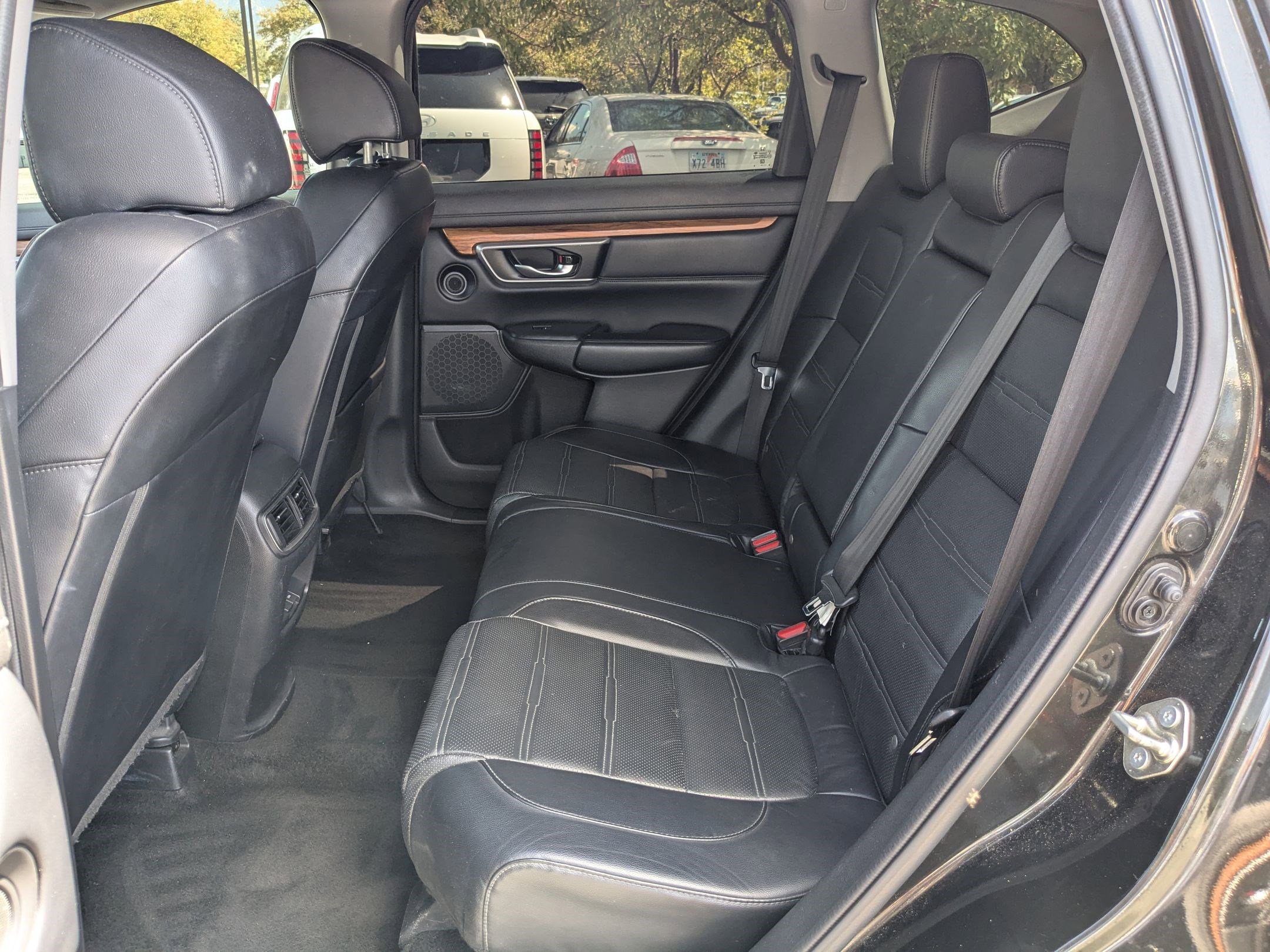 2018 Honda CR-V Touring photo 28