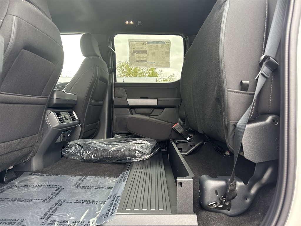 2025 Ford F-150 XLT photo 36