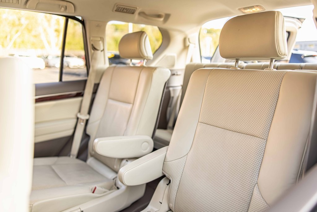 2017 LEXUS GX - Image 33