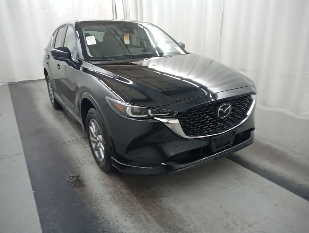 2025 Mazda CX-5 2.5 S Preferred photo 4