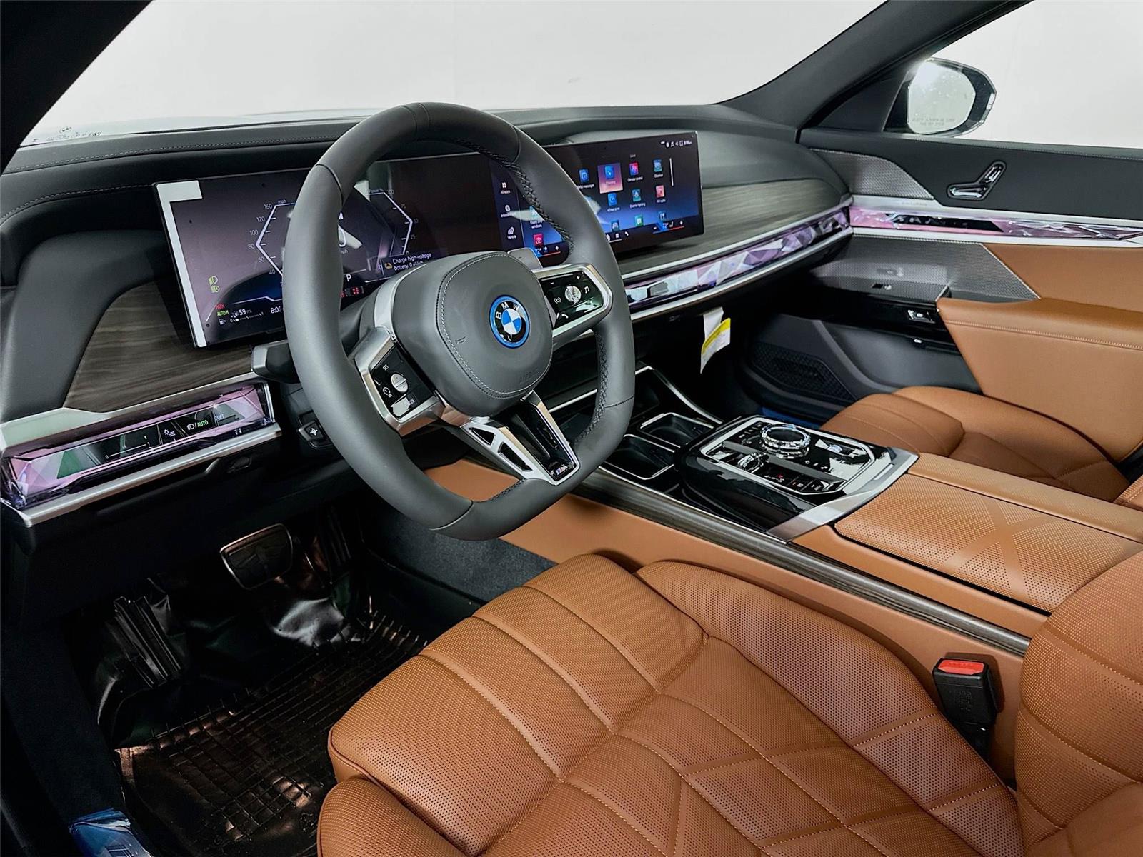 2026 Bmw 750e photo 9