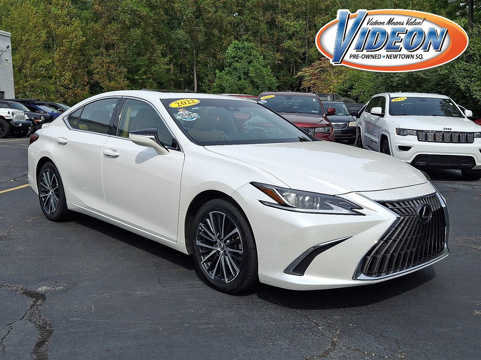 2022 Lexus ES