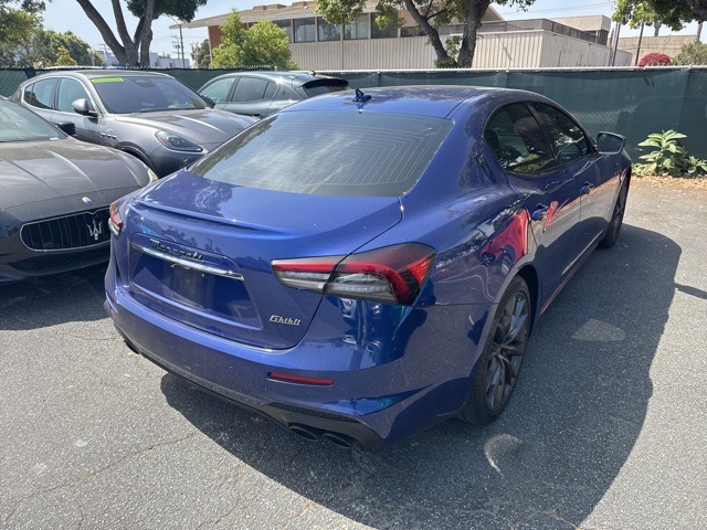 2022 Maserati Ghibli Modena photo 4