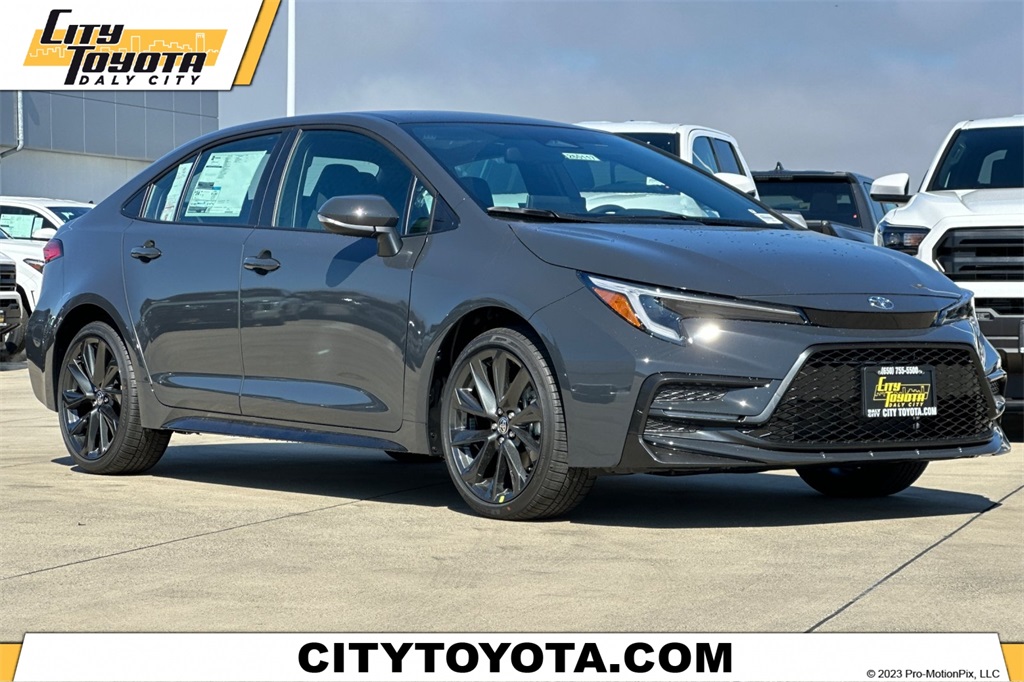 2026 Toyota Corolla SE's photo