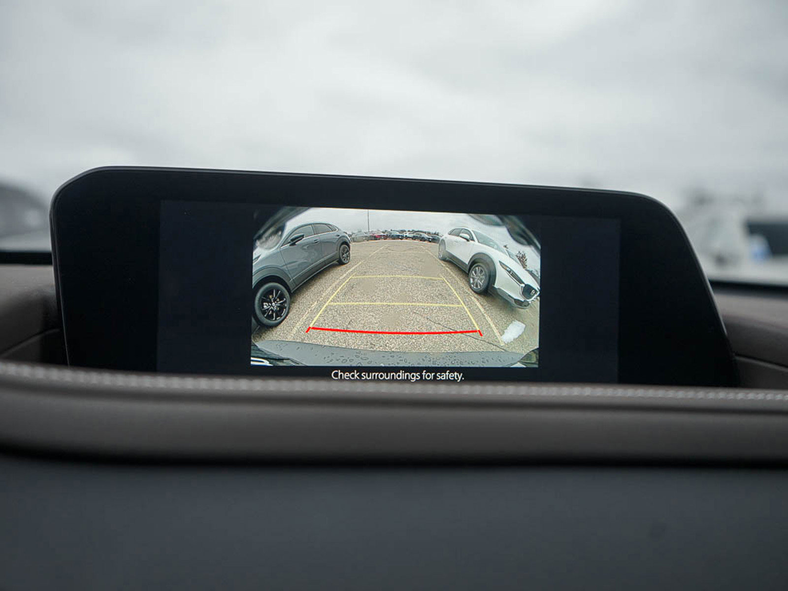 2025 Mazda CX-30 2.5 S Premium photo 4