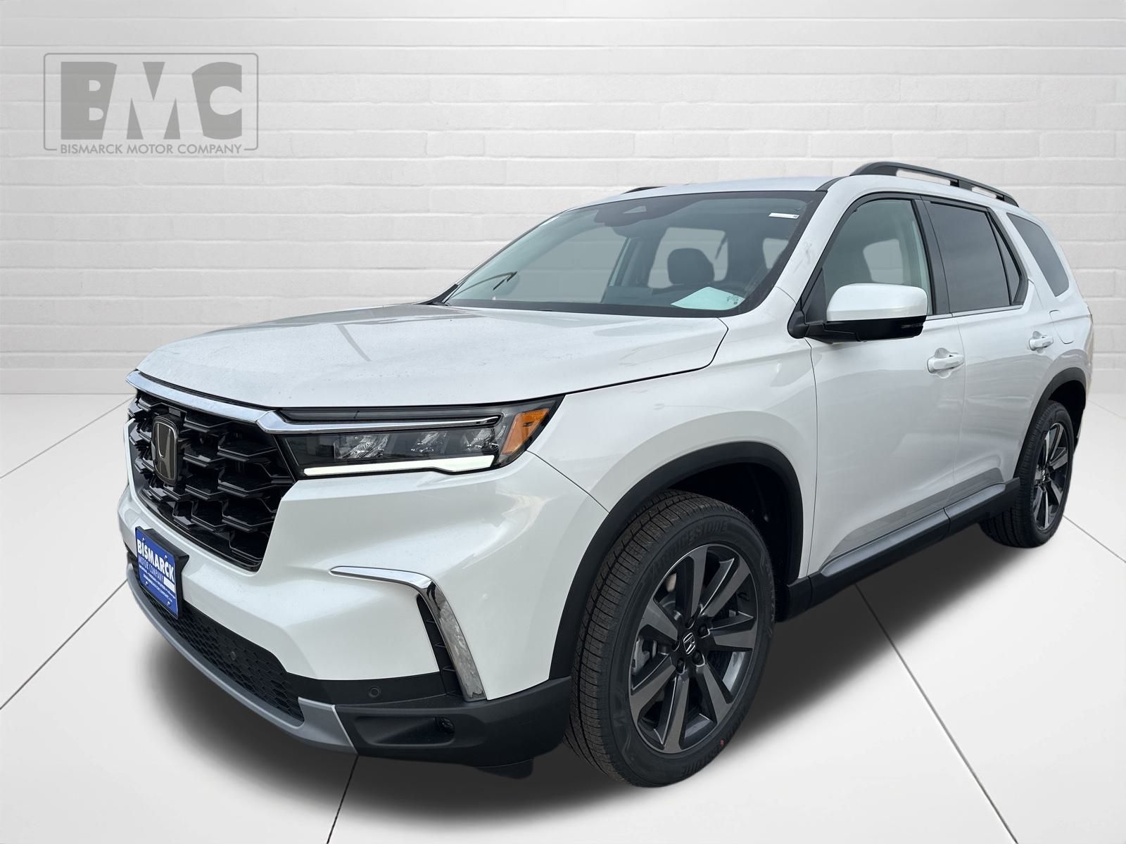 2025 Honda Pilot Touring's photo