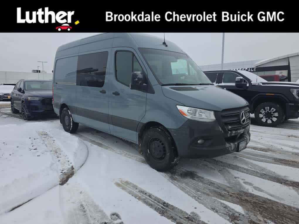 2021 Mercedes-Benz Sprinter Crew Van Base's photo