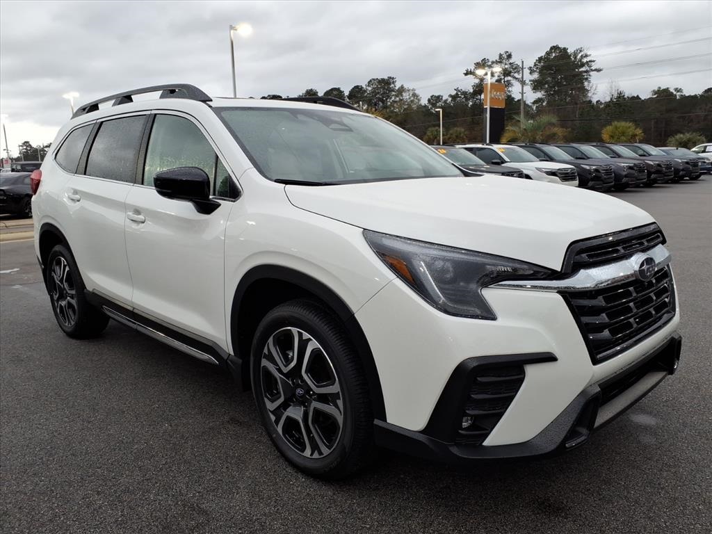 2026 Subaru Ascent Limited's photo