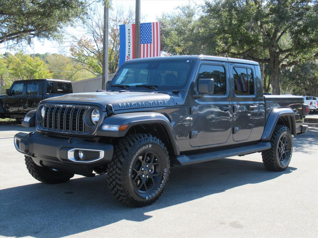 2025 Jeep Gladiator Sport photo 3