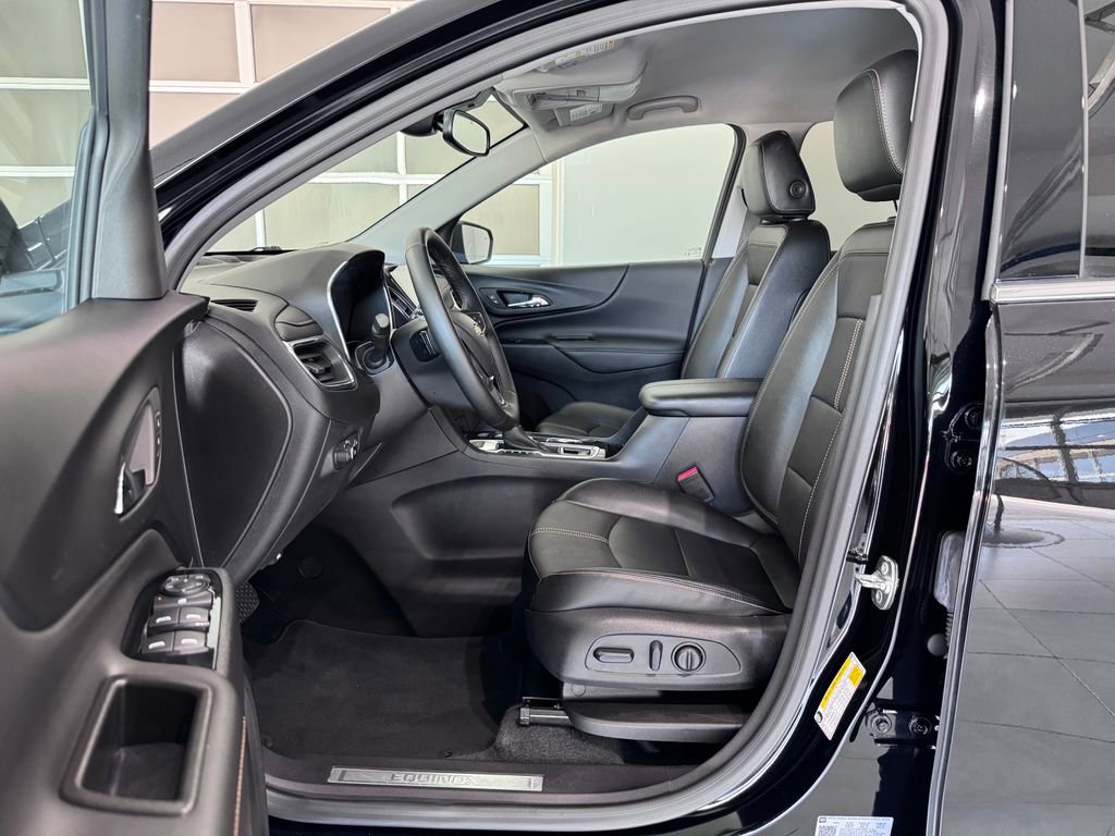 2024 Chevrolet Equinox Premier photo 8