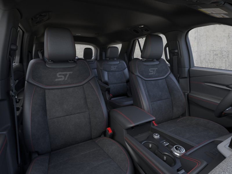2025 Ford Explorer ST photo 5