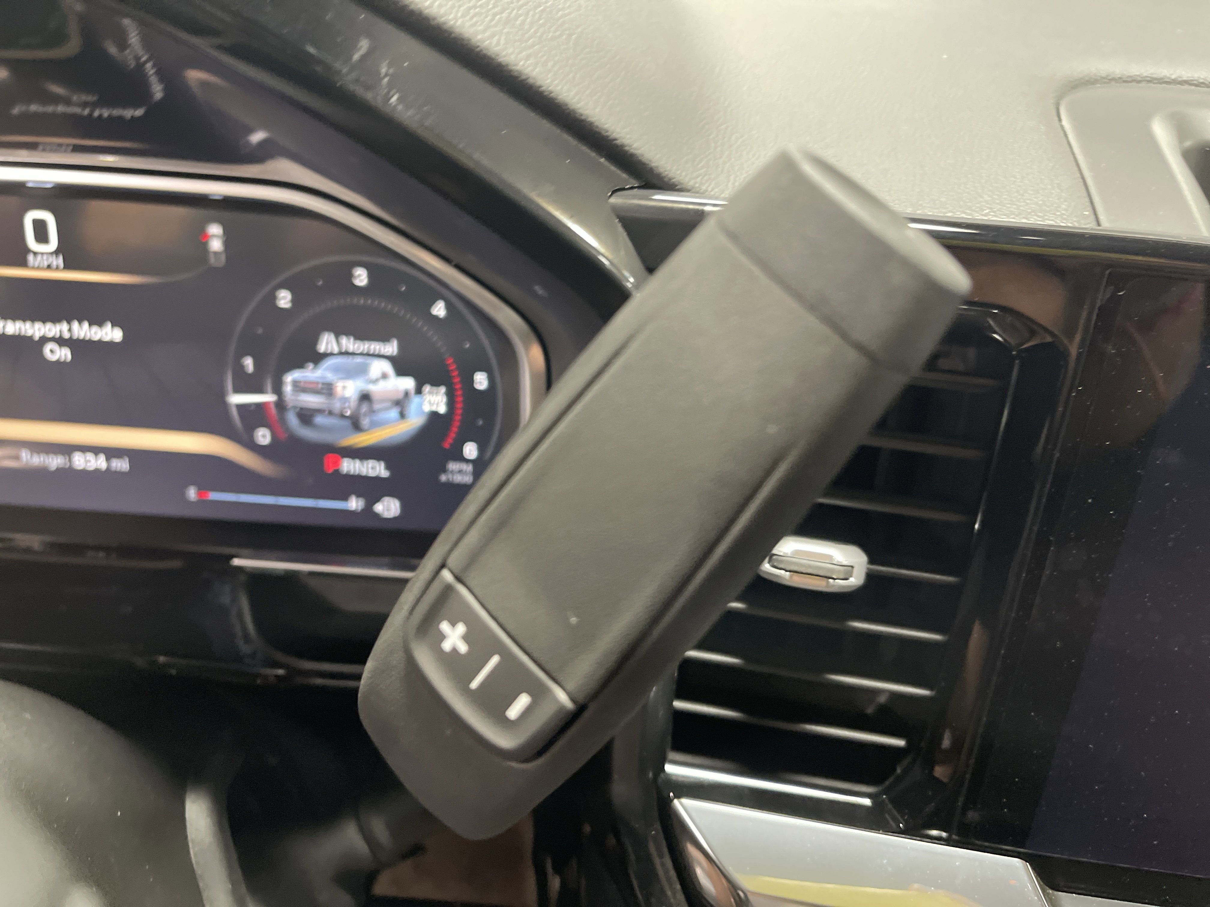 2026 Gmc Sierra 2500 HD SLT photo 2