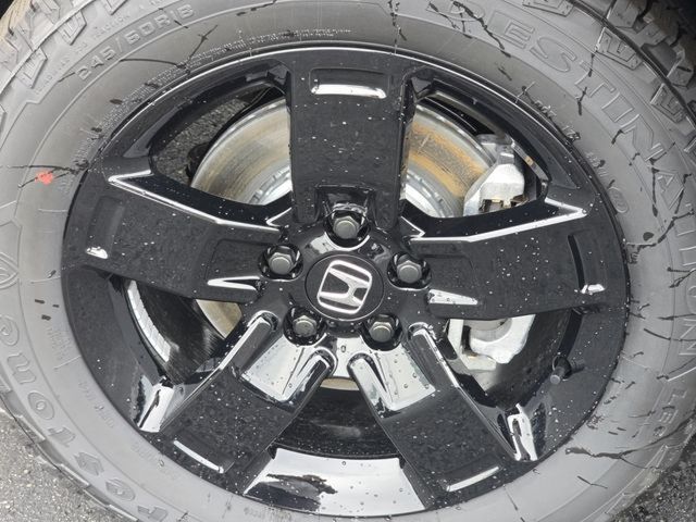 2025 Honda Ridgeline Black Edition photo 4