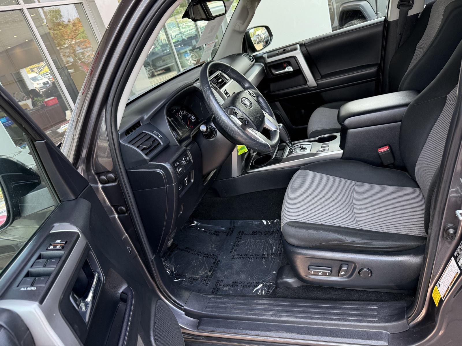 2021 Toyota 4Runner SR5 photo 10