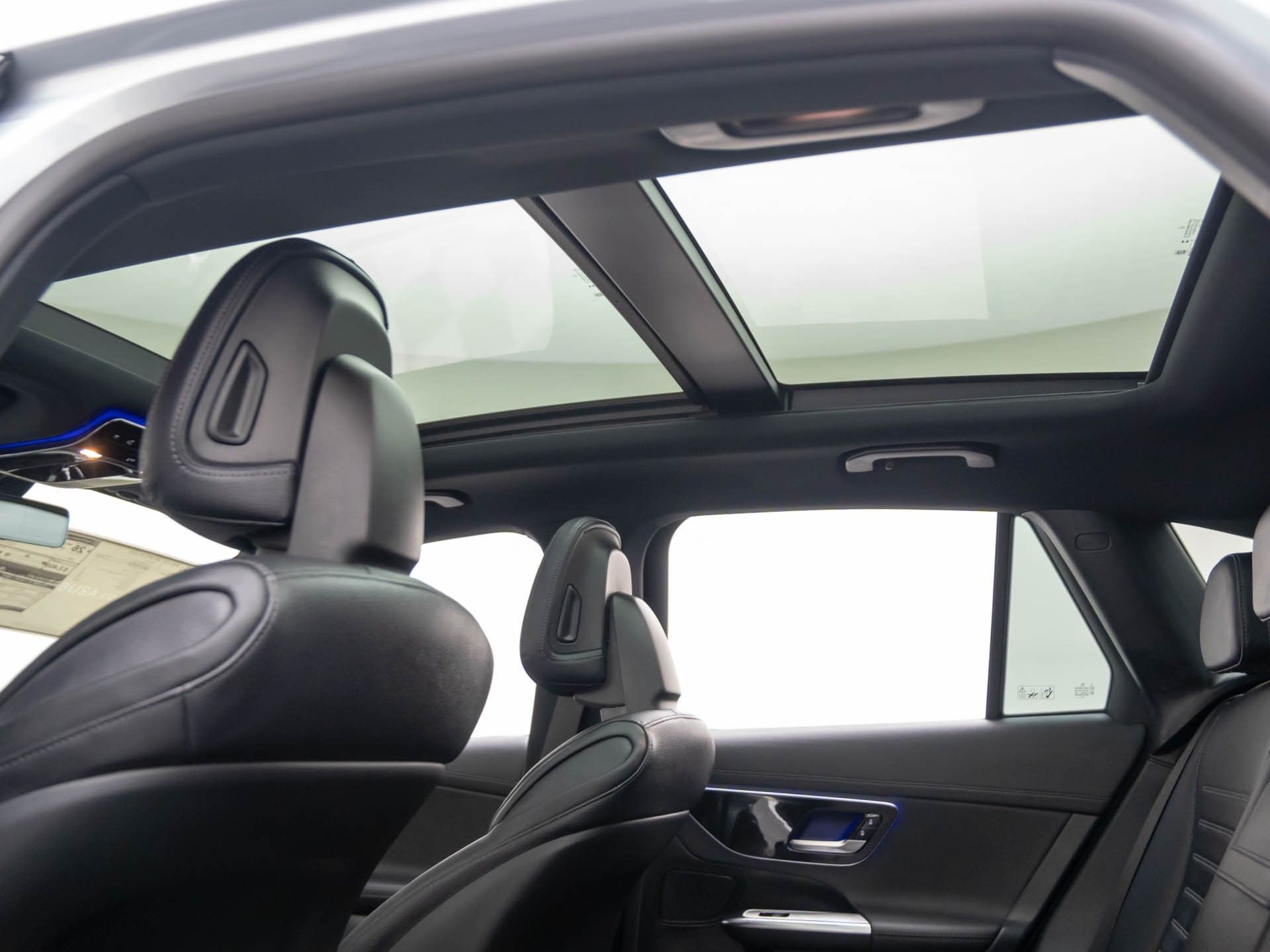 2025 Mercedes Benz GLC 300 4MATIC photo 13