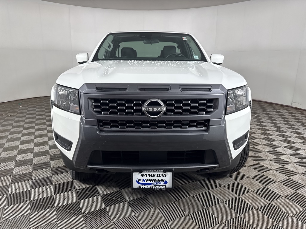 2025 Nissan Frontier SV photo 8