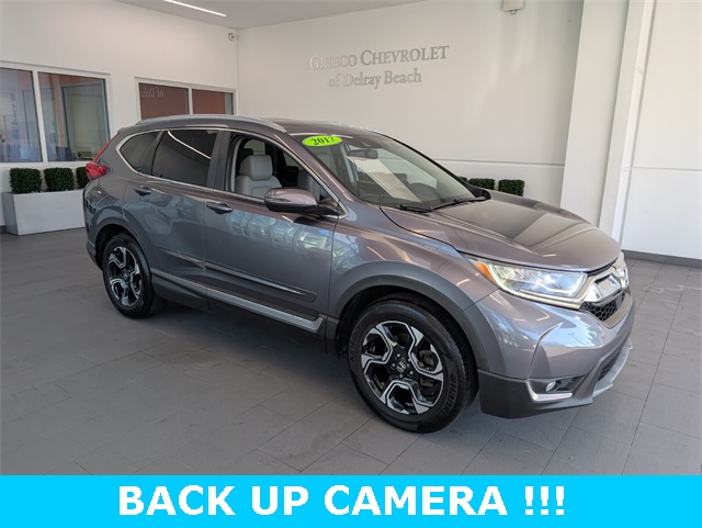 2017 Honda CR-V Touring photo 2