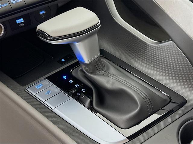 2025 Hyundai Elantra SEL Sport photo 22