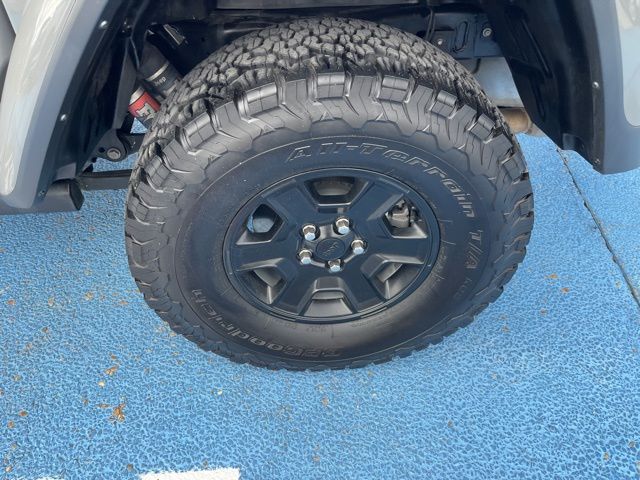 2023 Jeep Gladiator Mojave photo 4