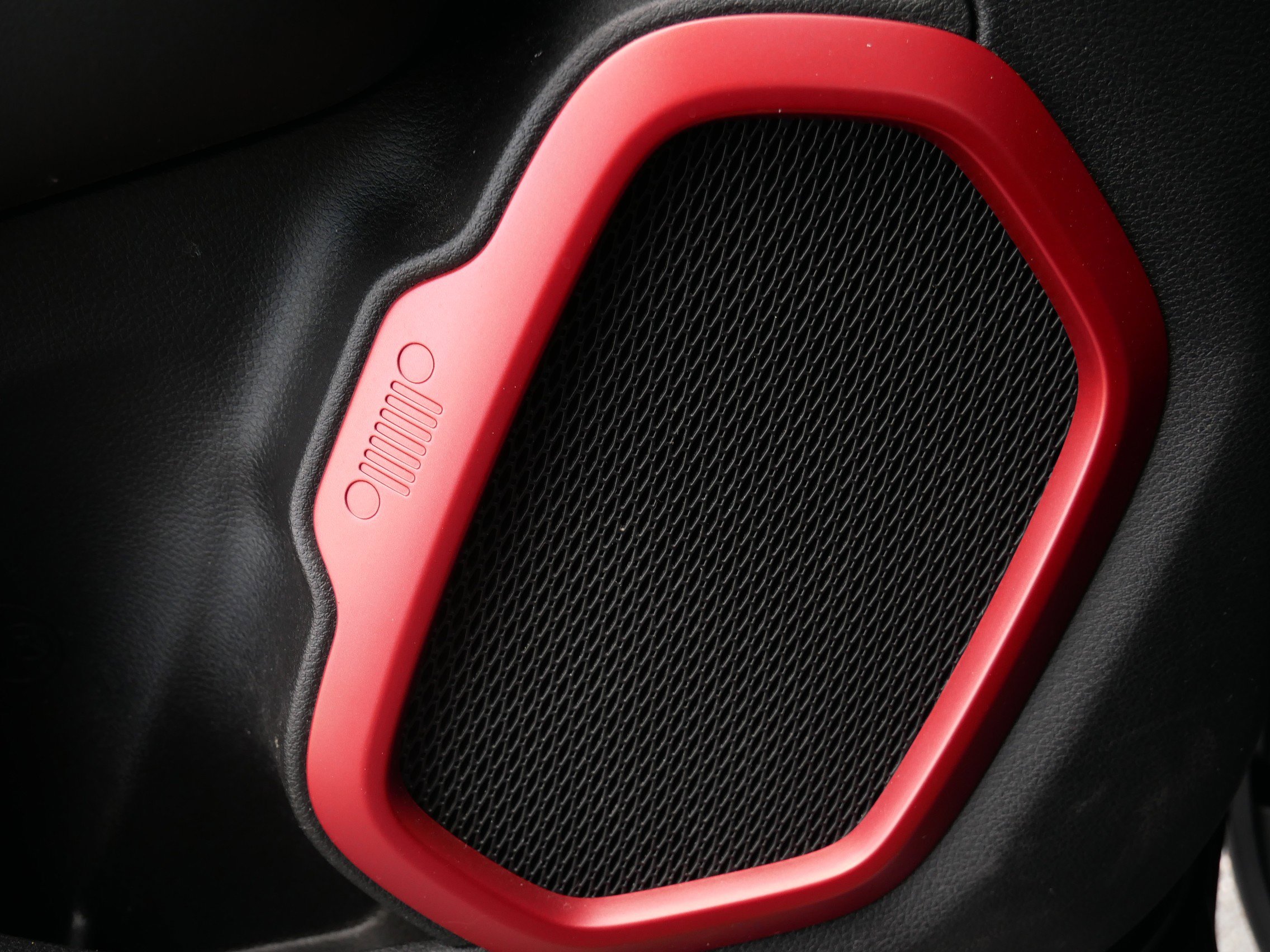 2022 Jeep Renegade Trailhawk photo 26