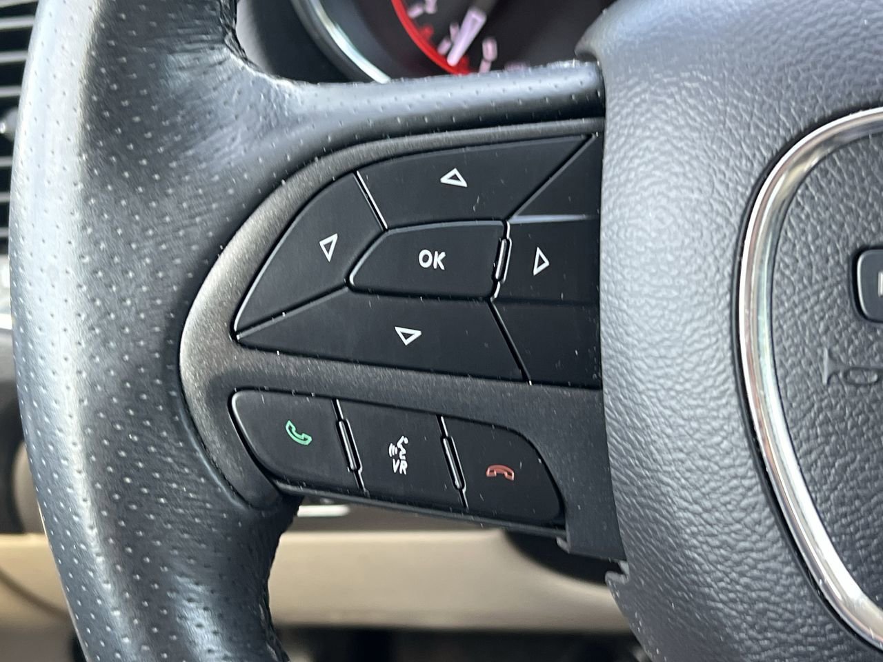2018 Dodge Durango SXT Sport photo 25