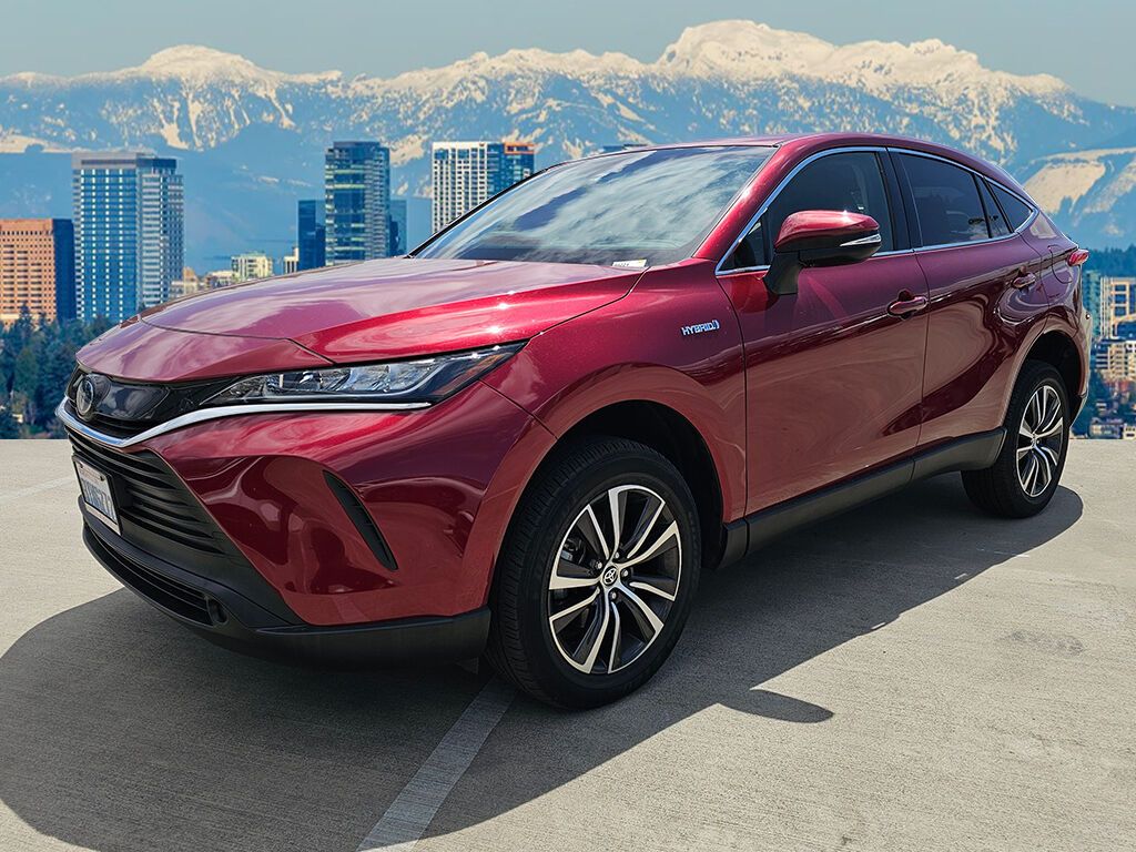 2021 Toyota Venza LE photo 2