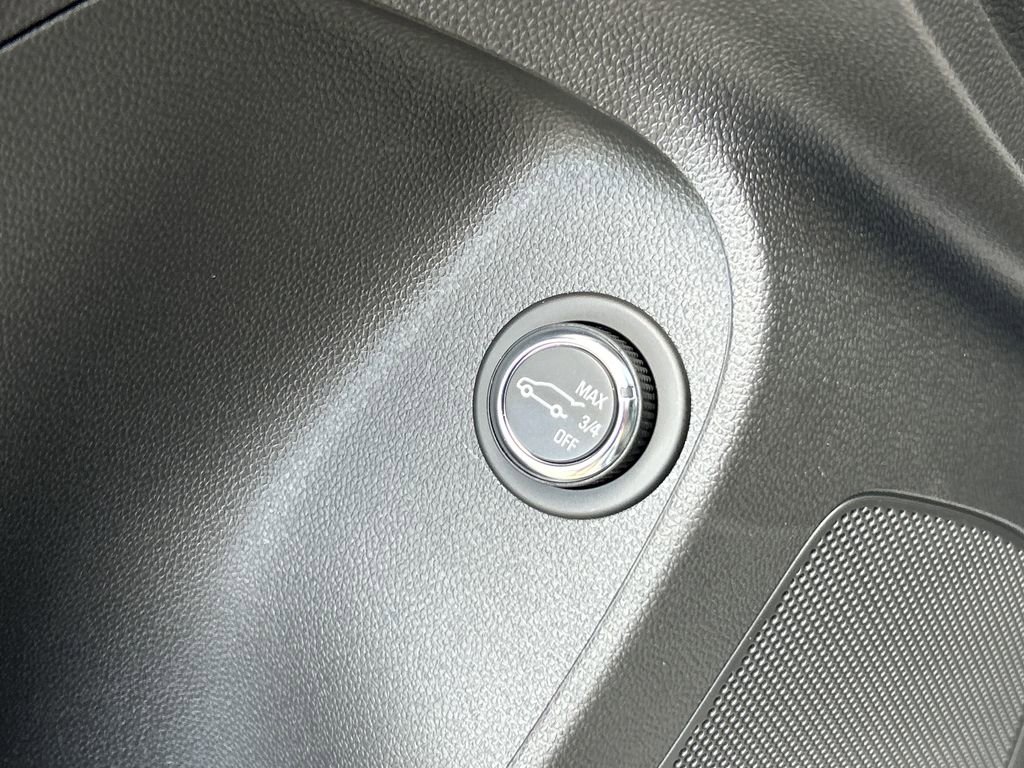 2025 Buick Envista Avenir photo 18