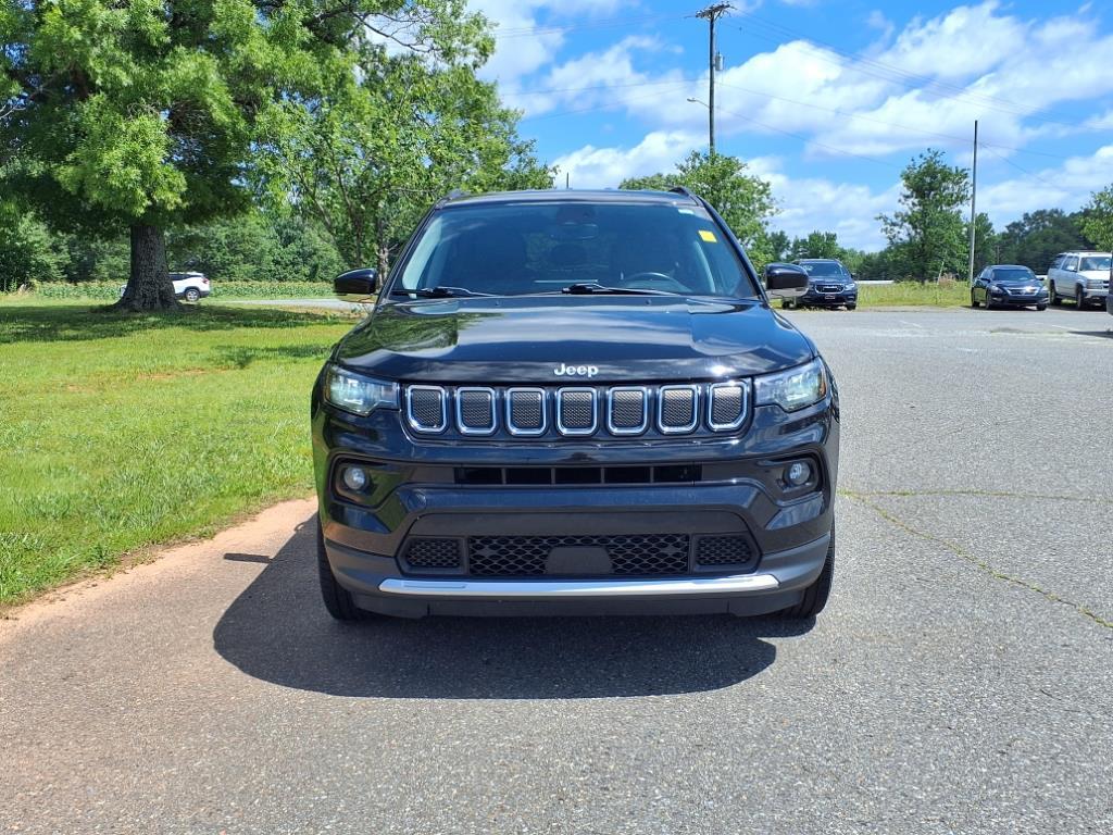 2022 Jeep Compass Limited photo 2