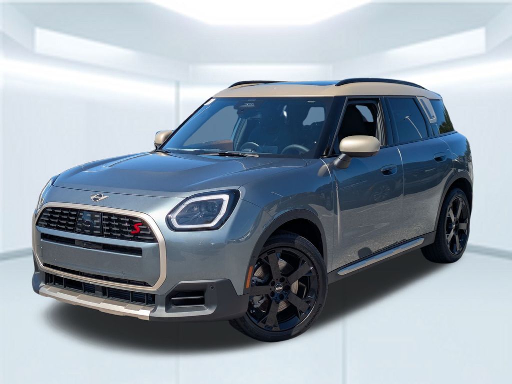 2026 MINI Countryman S's photo